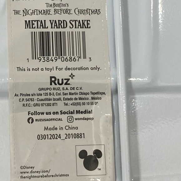 NWT DISNEY’S THE NIGHTMARE BEFORE CHRISTMAS OOGIE BOOGIE METAL YARD STAKE - Picture 2 of 2